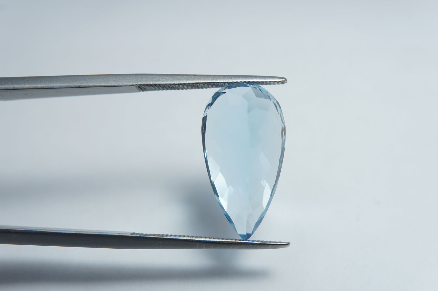 11.10ct Topaz 18x10mm