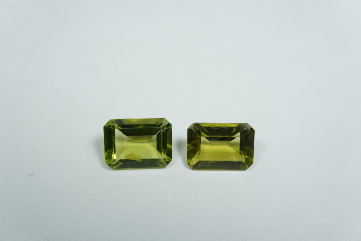 2.70ct Peridotos 8x6mm