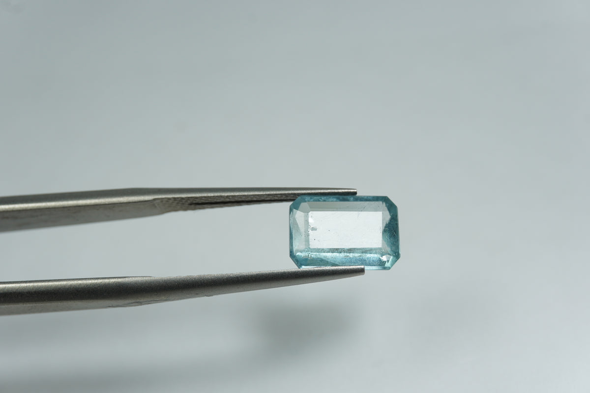 1.72ct  Água-marinha 9x6mm