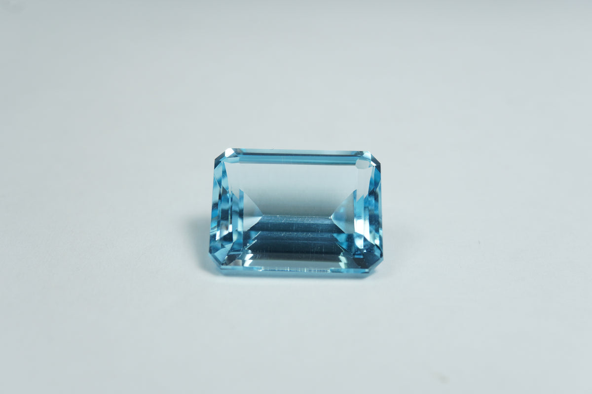 13.63ct Topázio sky 15x11.5mm