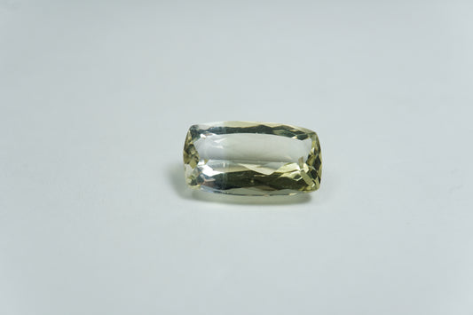 4ct Berilo bicolor 13x8mm