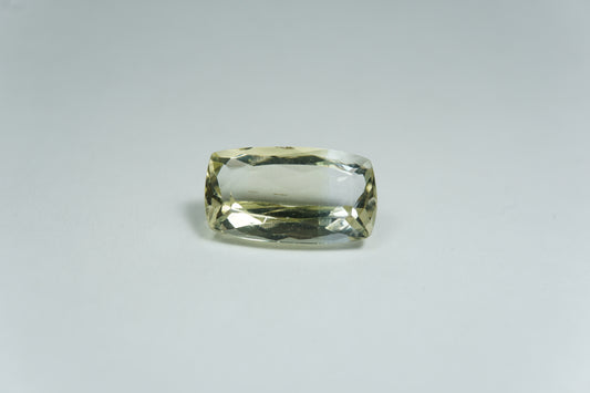 4ct Berilo bicolor 13x8mm