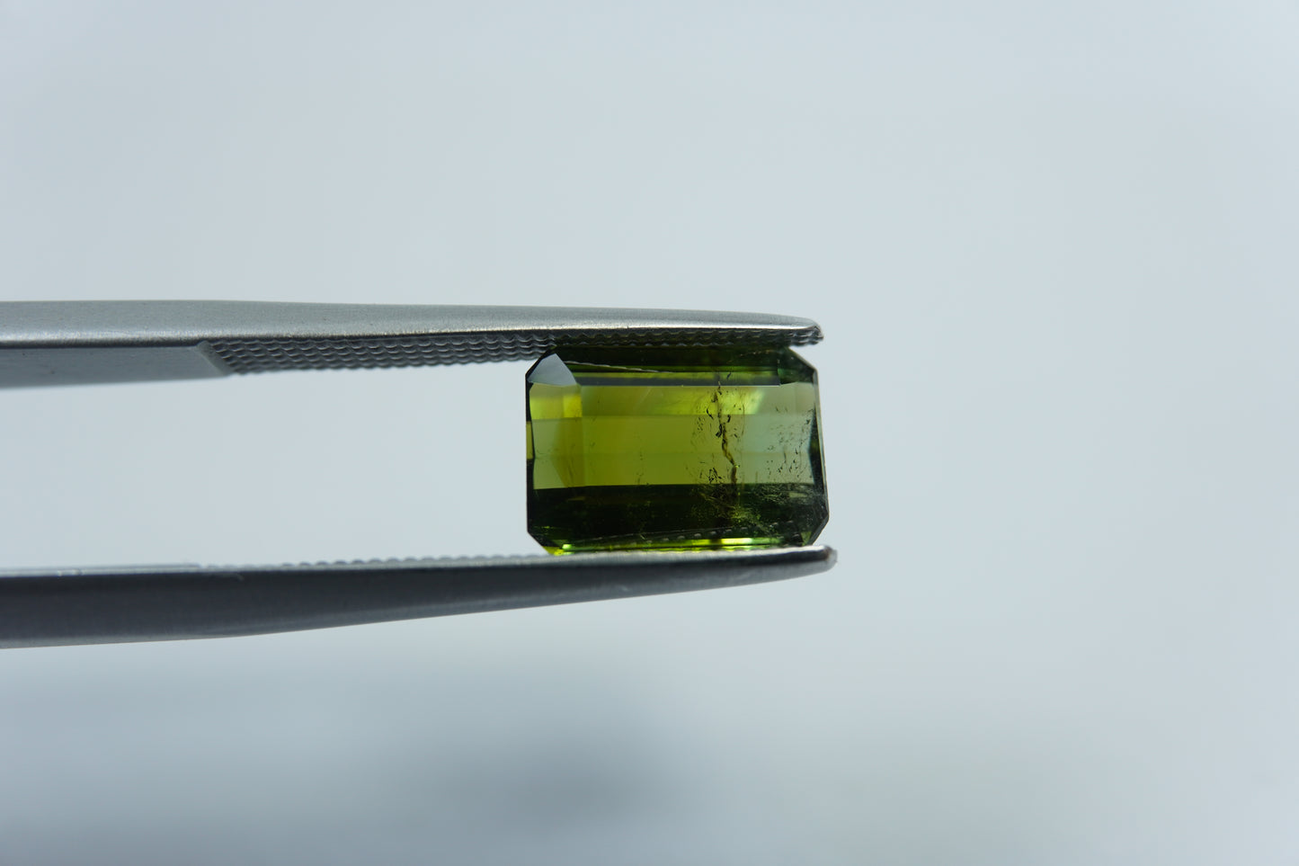 2.25ct Turmalina bicolor 9x6mm
