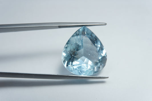20.65ct Topázio cor natural  18x17mm