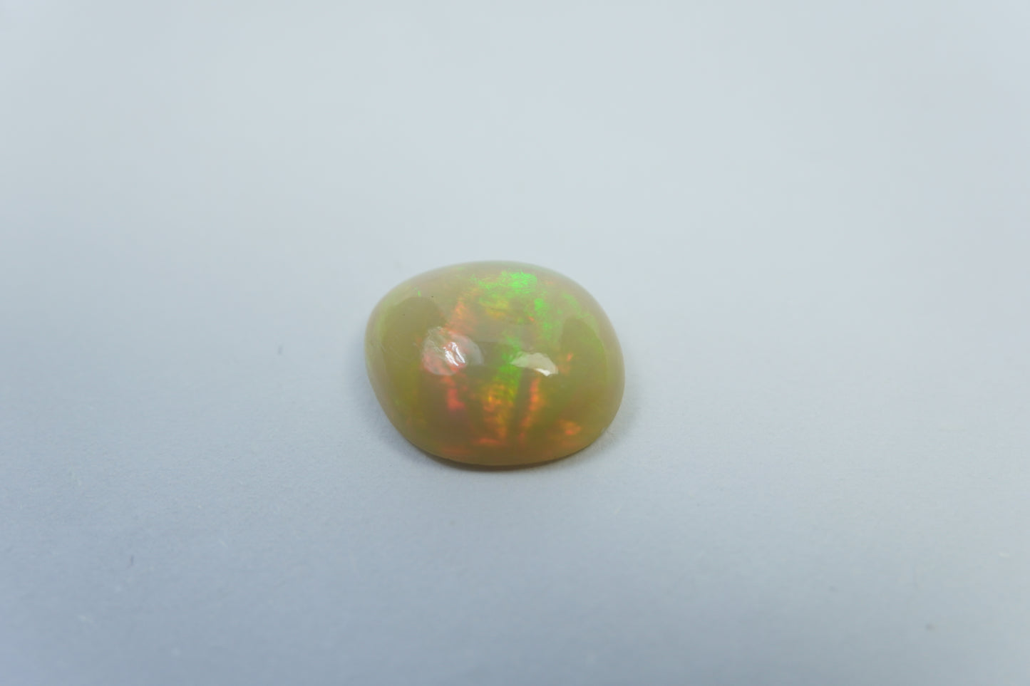3.10ct Opala nobre 12x10mm