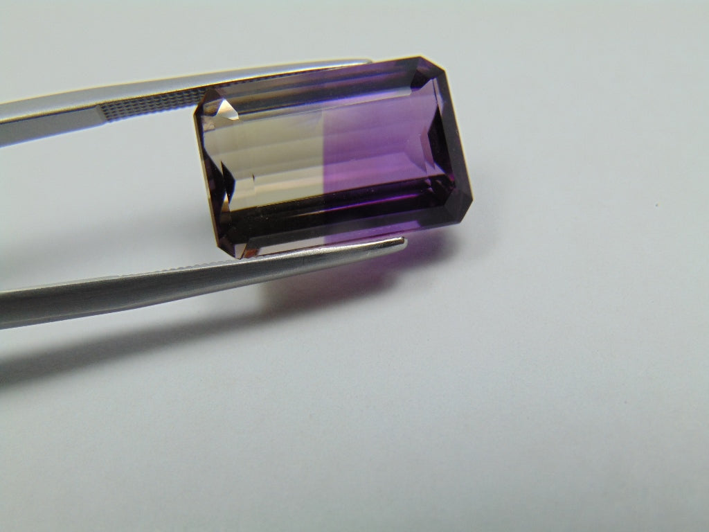 12.40ct Ametrino 17x11mm