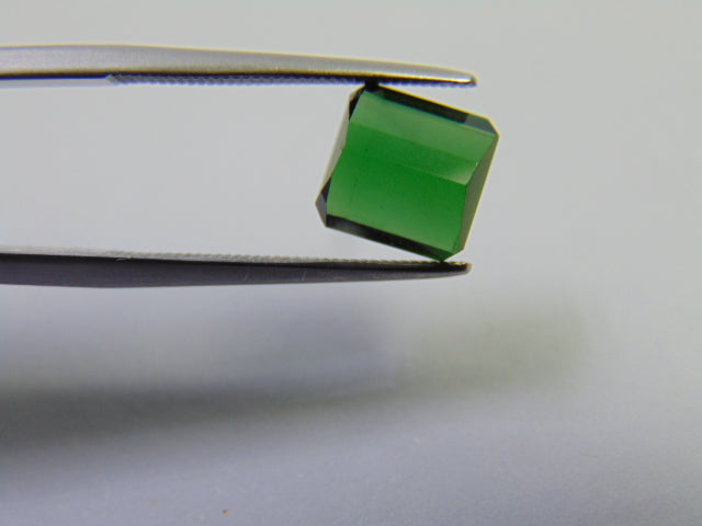 2.64ct Turmalina 8x7mm