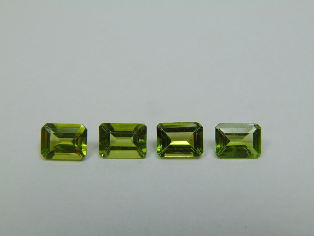 5.60ct Peridoto Calibrado 8x6mm