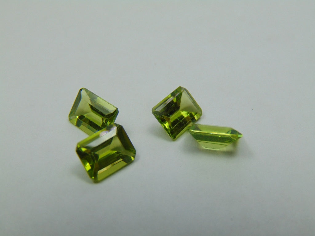 5.60ct Peridoto Calibrado 8x6mm