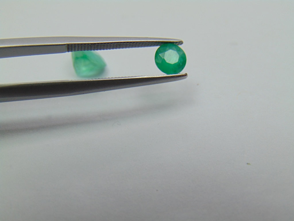 1.94ct Emerald 7mm 5mm