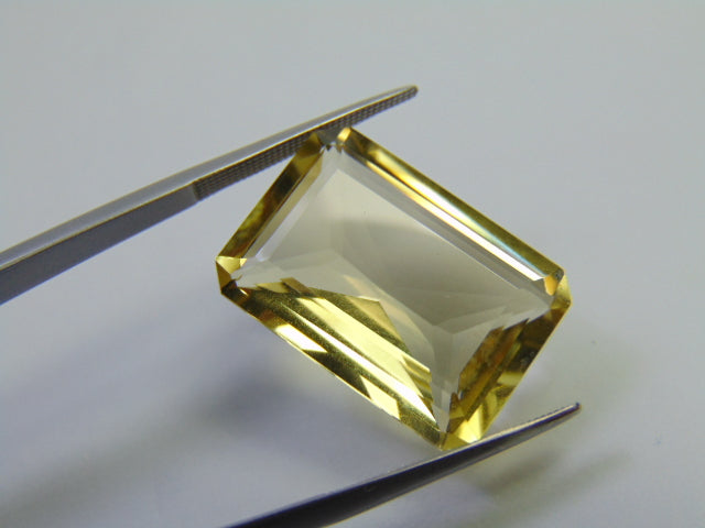 20.75ct Green Gold 22x15mm