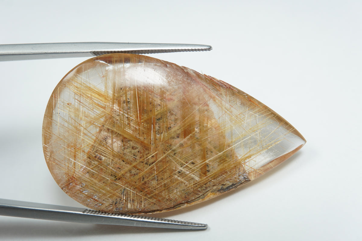 53.10ct Rutilo cabochão 40x25mm