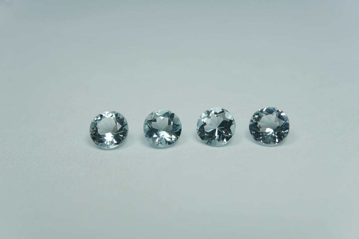 2.25ct Águas-marinhas calibradas 5mm