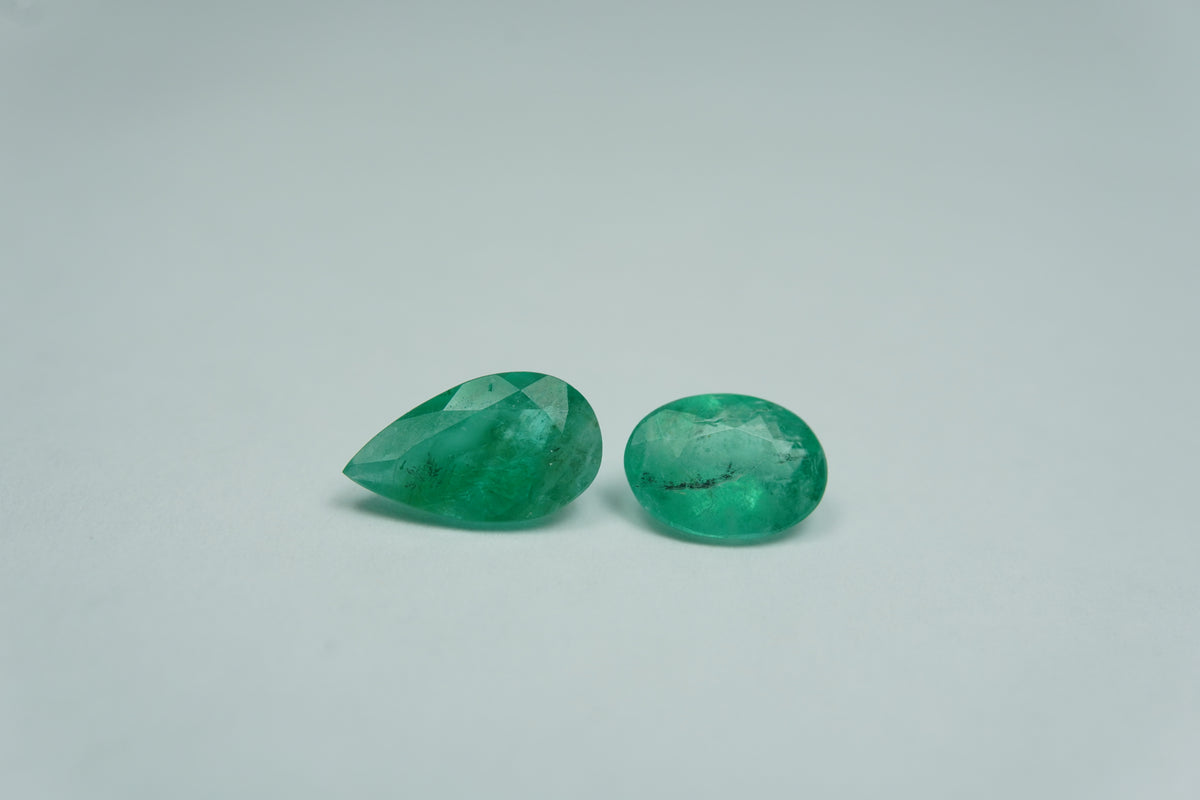 1.85ct Esmeraldas 9x5mm / 7x5.5mm