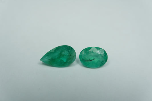 1.85ct Esmeraldas 9x5mm / 7x5.5mm