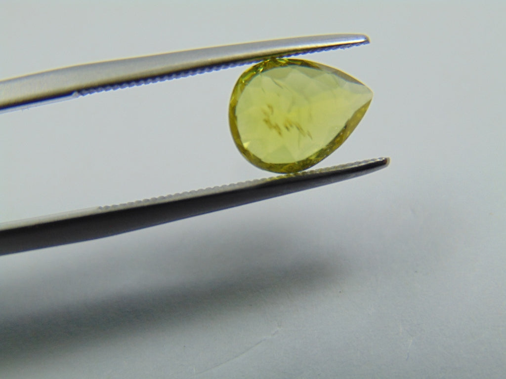 2.48ct Chrysolite 9x7mm