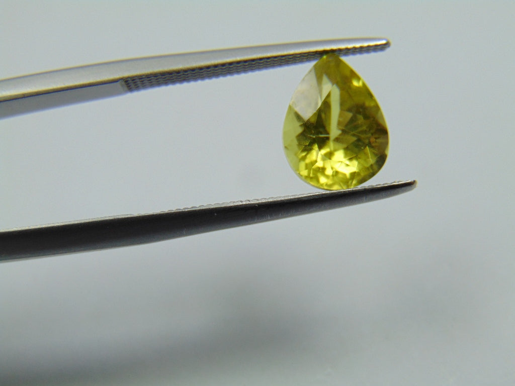 2.48ct Chrysolite 9x7mm