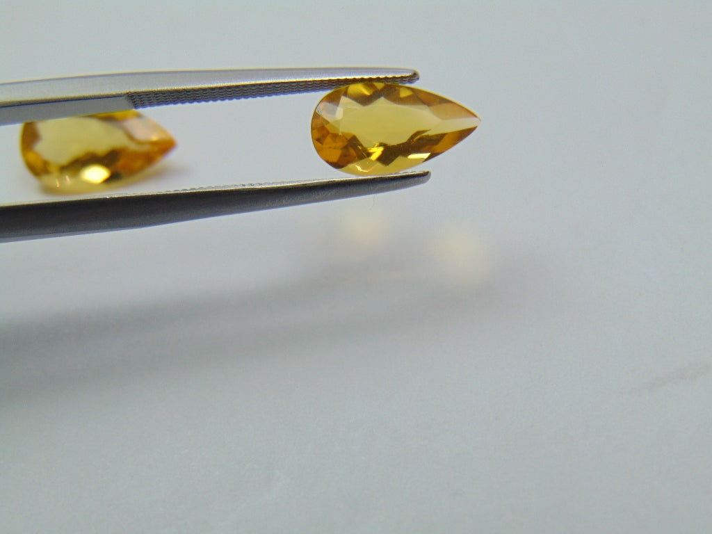 2.50ct Opala de Fogo 12x7mm 11x6mm