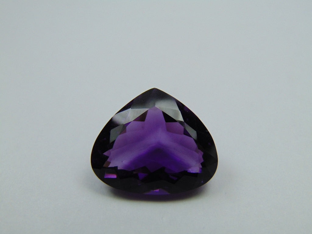 19.35ct Amethyst 22x18mm