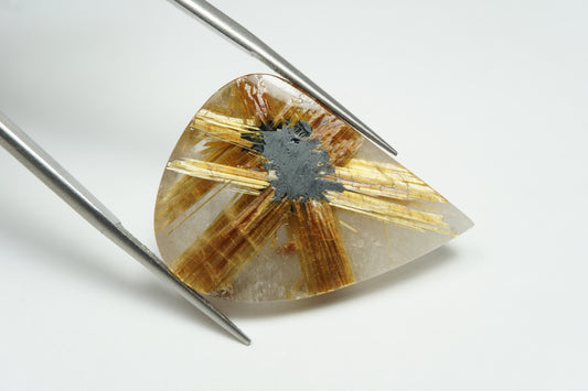 32.43ct Rutilo 31x22mm