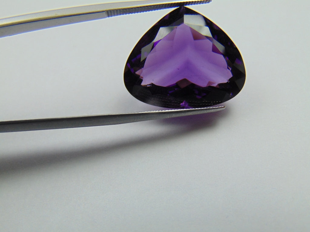 19.35ct Amethyst 22x18mm