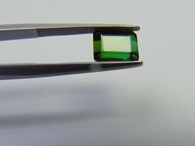 2.50ct Turmalina 8x6mm