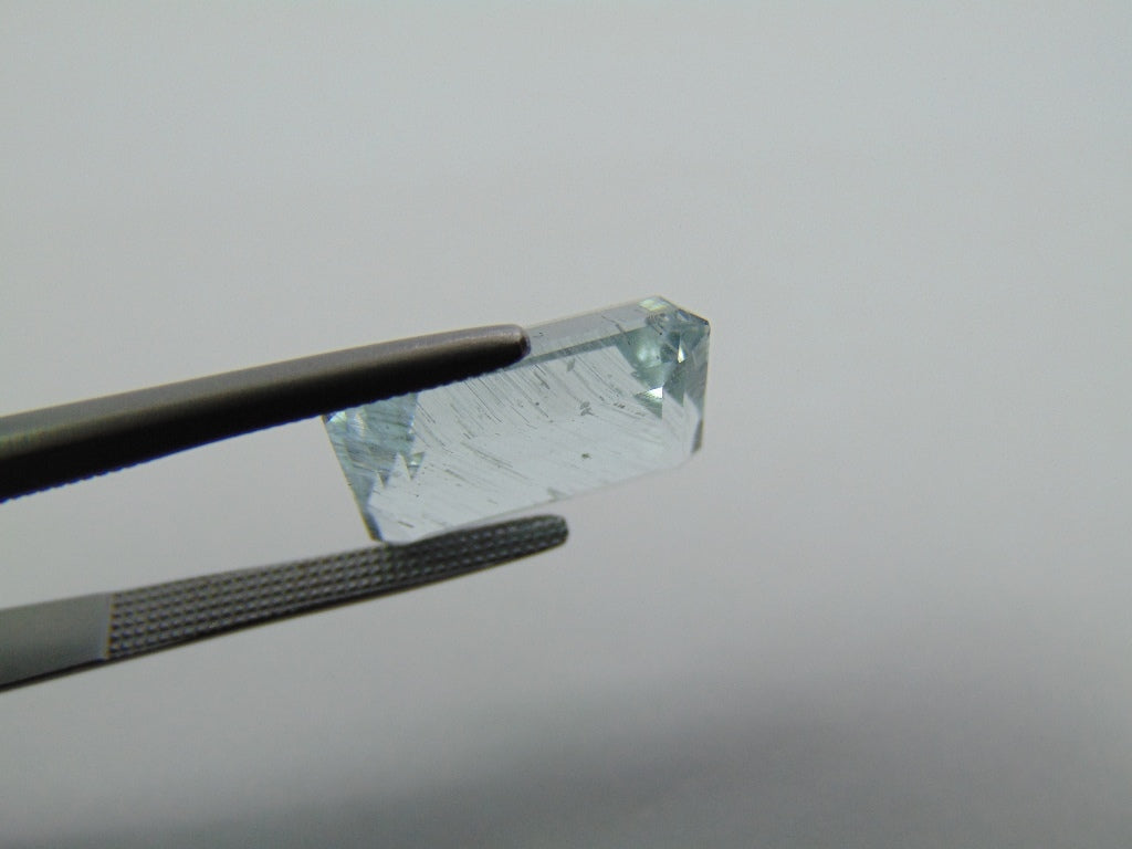 6.35ct Aquamarine With Needle 13x10mm