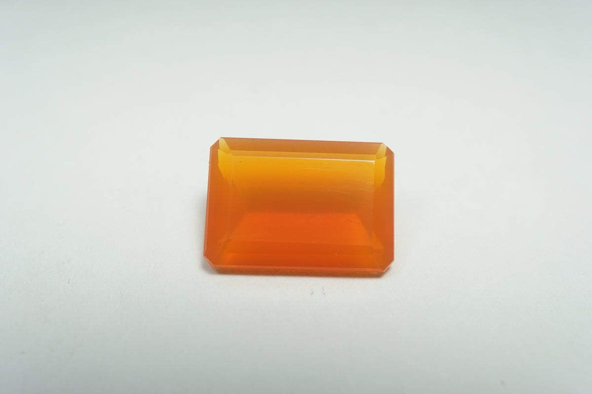 6.15ct Fire opal 16x11mm