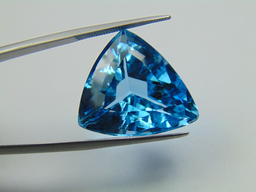 32.90ct Topaz Blue Swiss 21x20mm