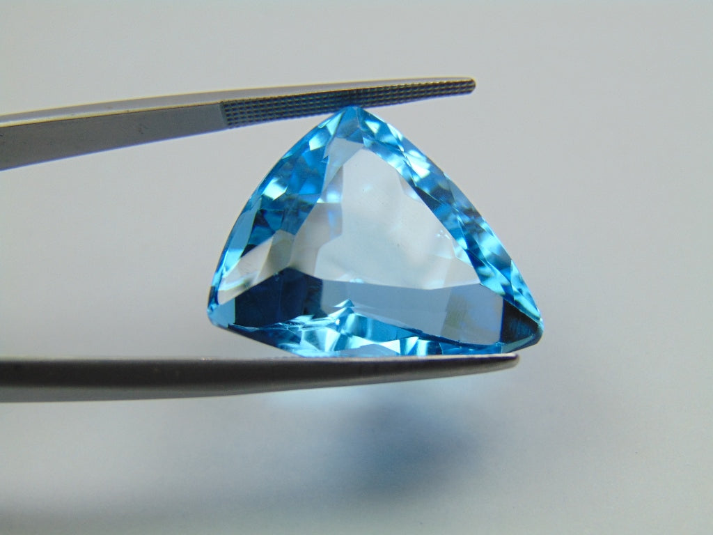 32.90ct Topaz Blue Swiss 21x20mm