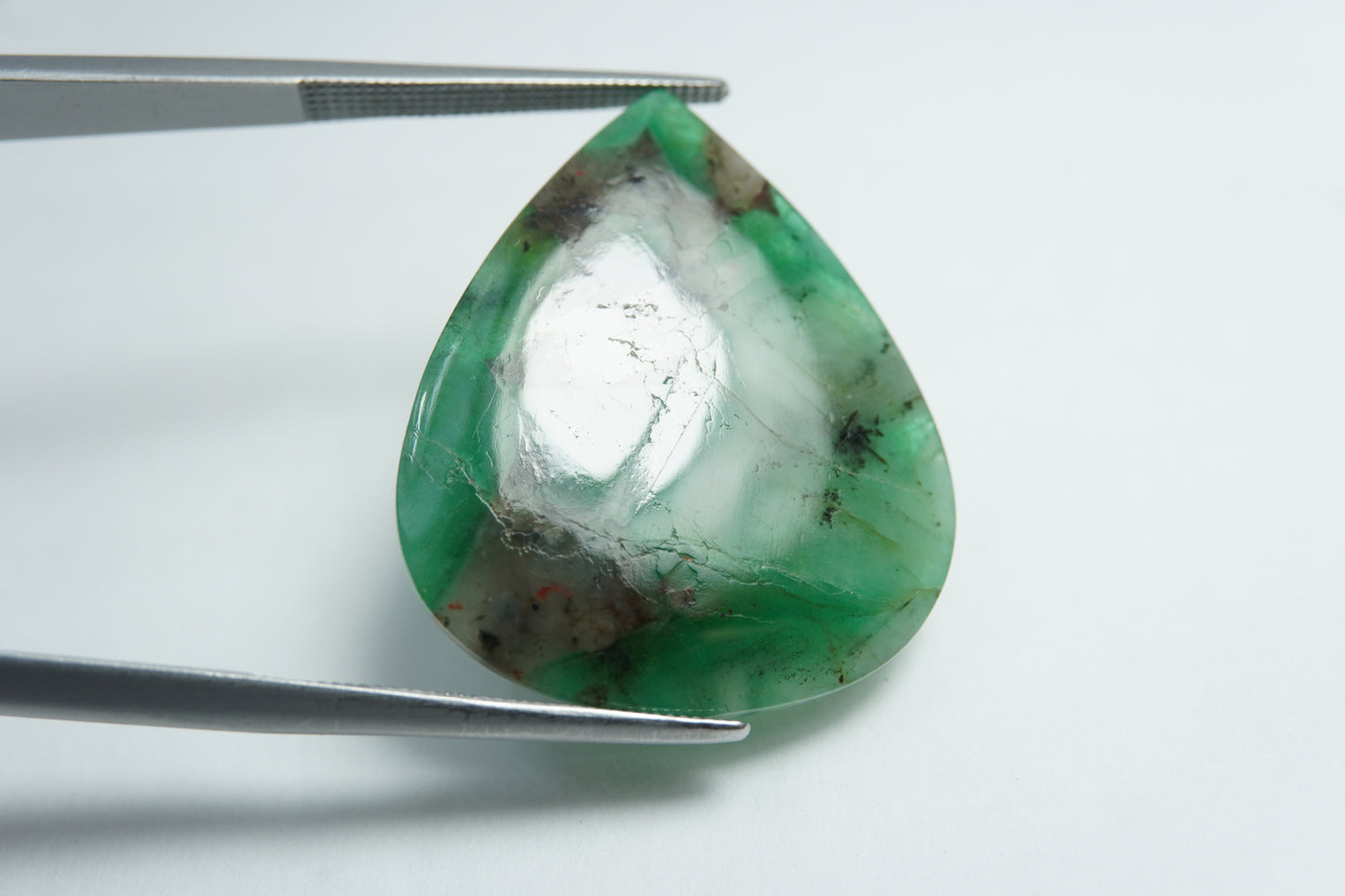 15.46ct Esmeralda 27x23mm
