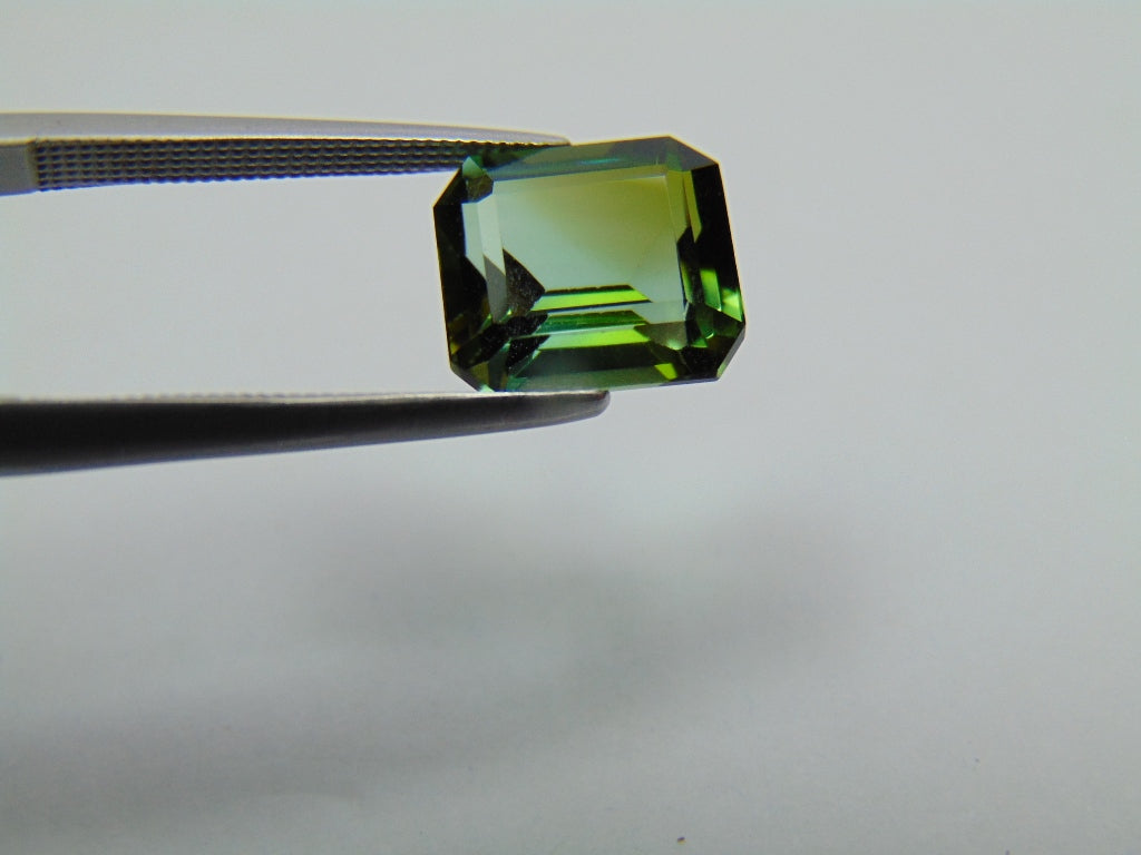 4.35ct Turmalina Bicolor 9x8mm