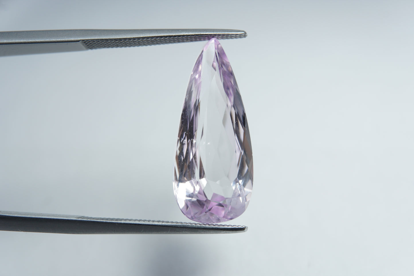 8.60ct Kunzita 21x9mm