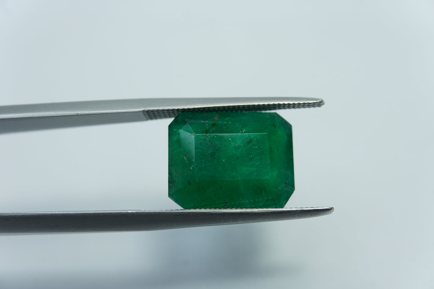 5.98ct Emerald 13x10mm