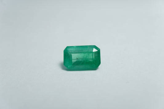 2.47ct Esmeralda 10x6mm