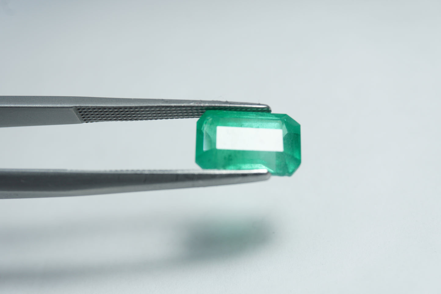 2.47ct Esmeralda 10x6mm