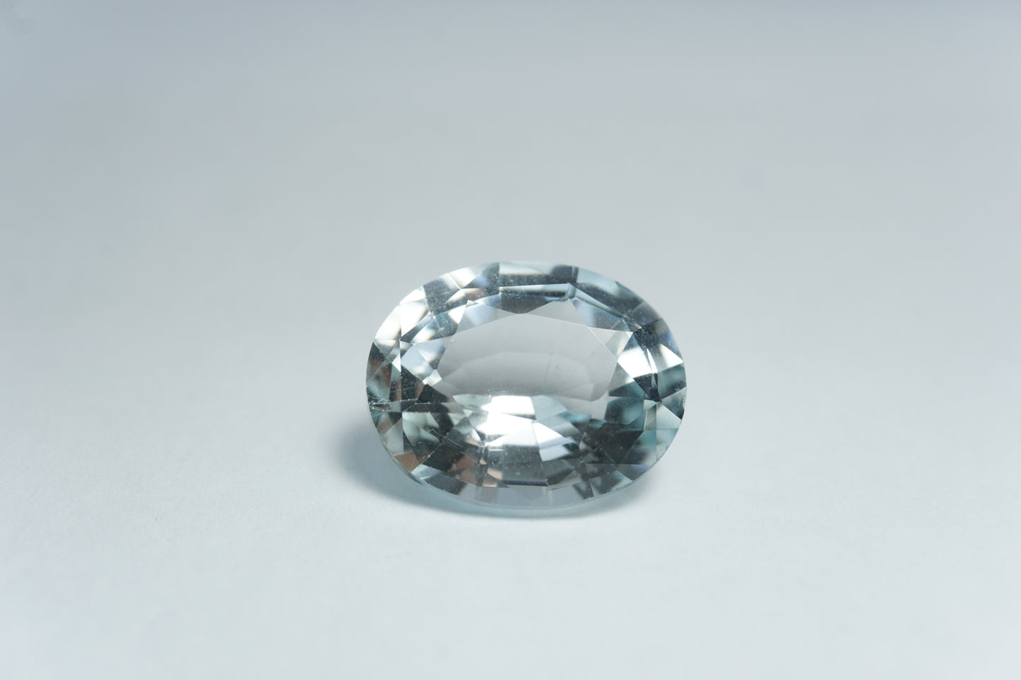 13.18ct Topaz natural color 16x13mm