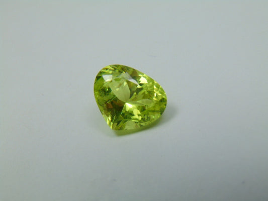 5.55ct Crisólita 12x10mm