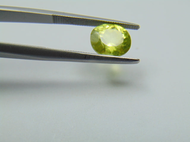 2.40ct Chrysolite 8x7mm