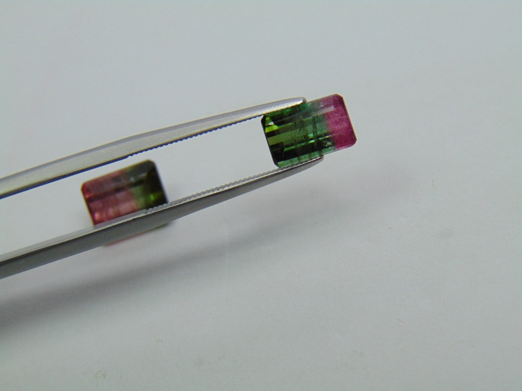 5ct Turmalina Bicolor 9x7mm 8x5mm