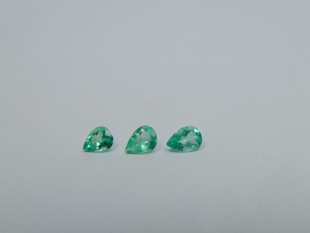 1.10ct Emerald 6x4mm