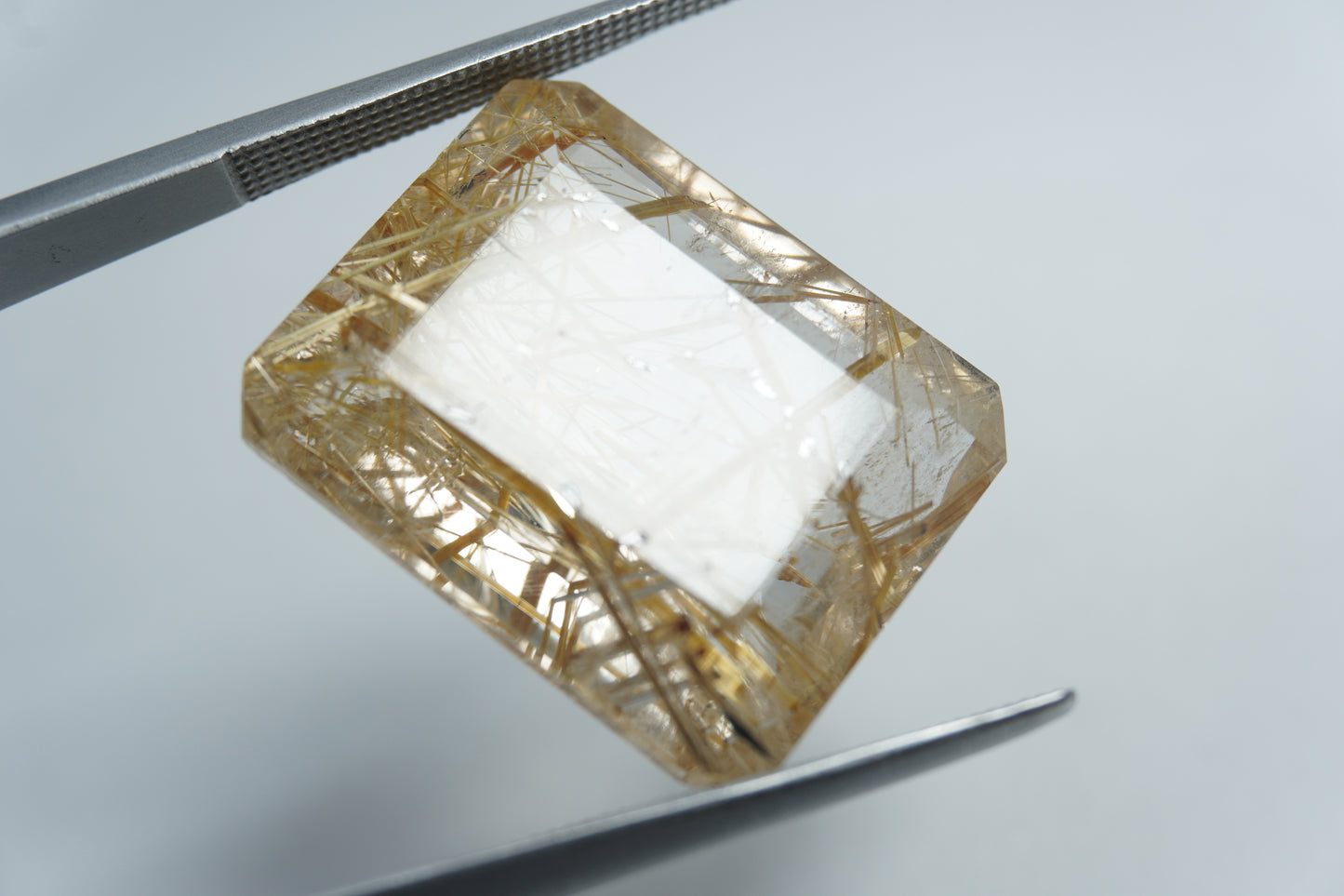 24.25ct Rutilo 20x16mm