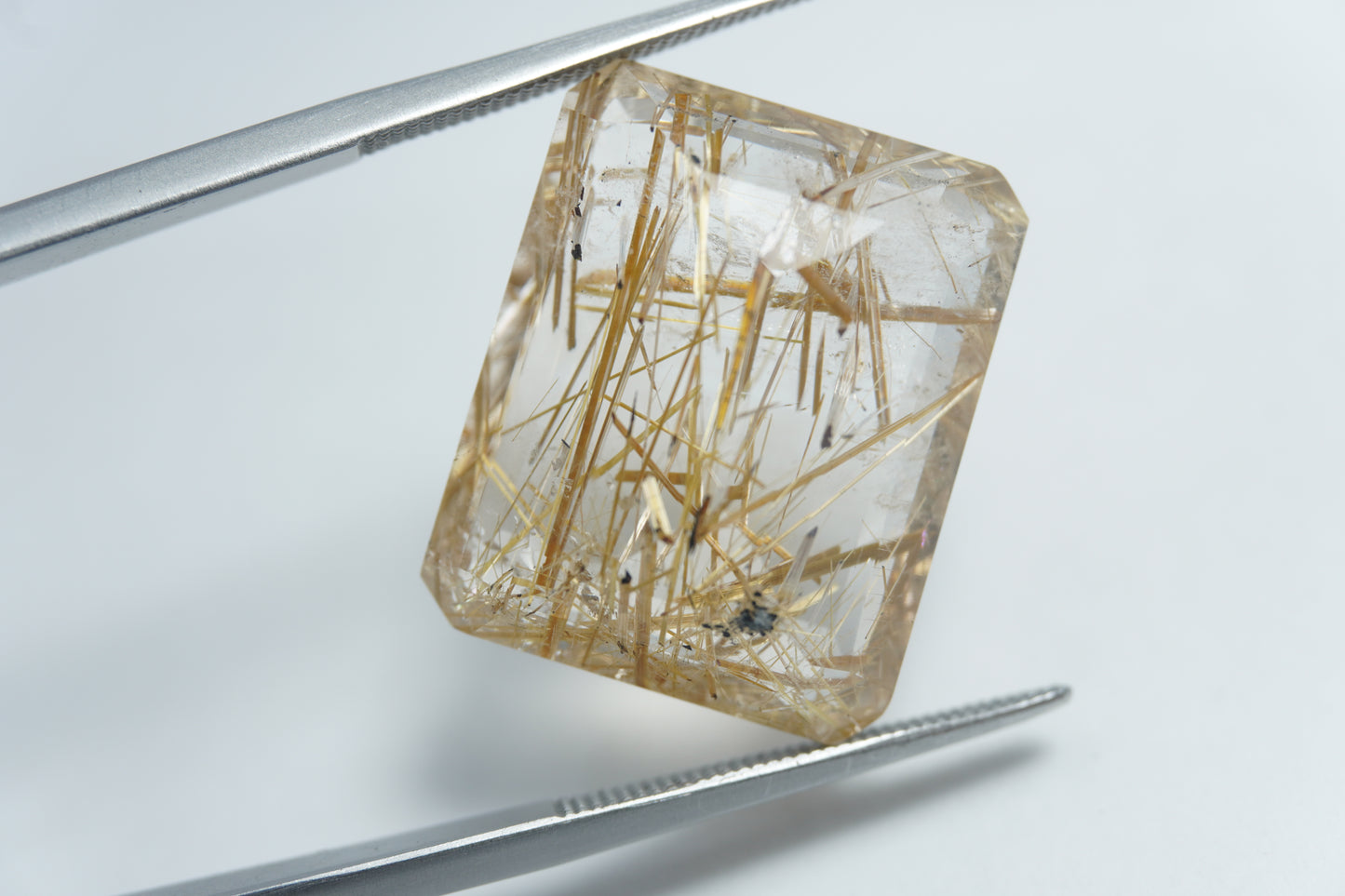 24.25ct Rutilo 20x16mm