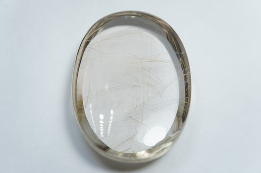 82.70ct Quartzo com inclusão 39x26mm