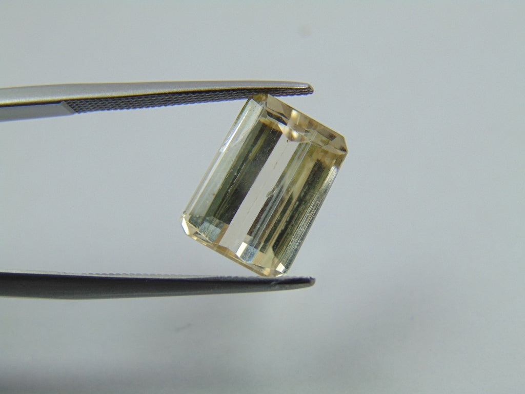 5.15ct Berilo com Agulha 12x8mm