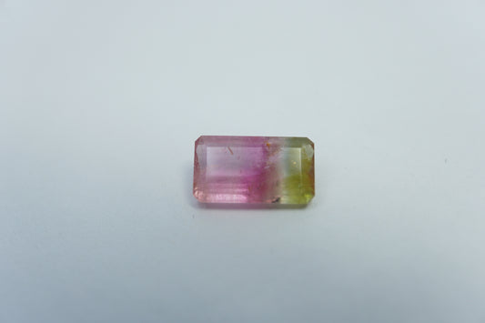 1.85ct Turmalina bicolor 10x6mm