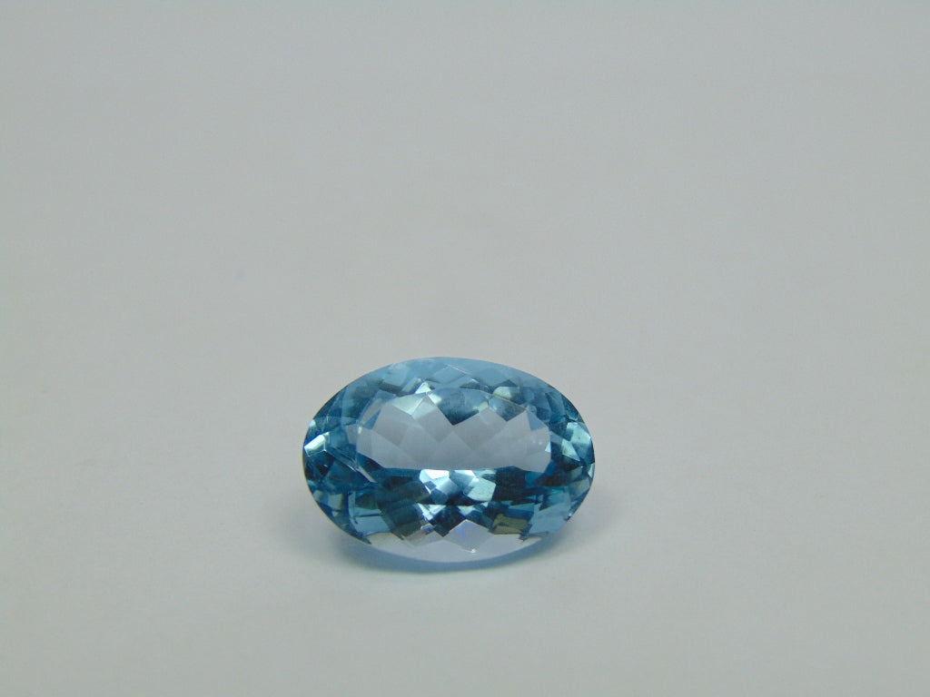 9.40ct Topázio Suíço 15x11mm