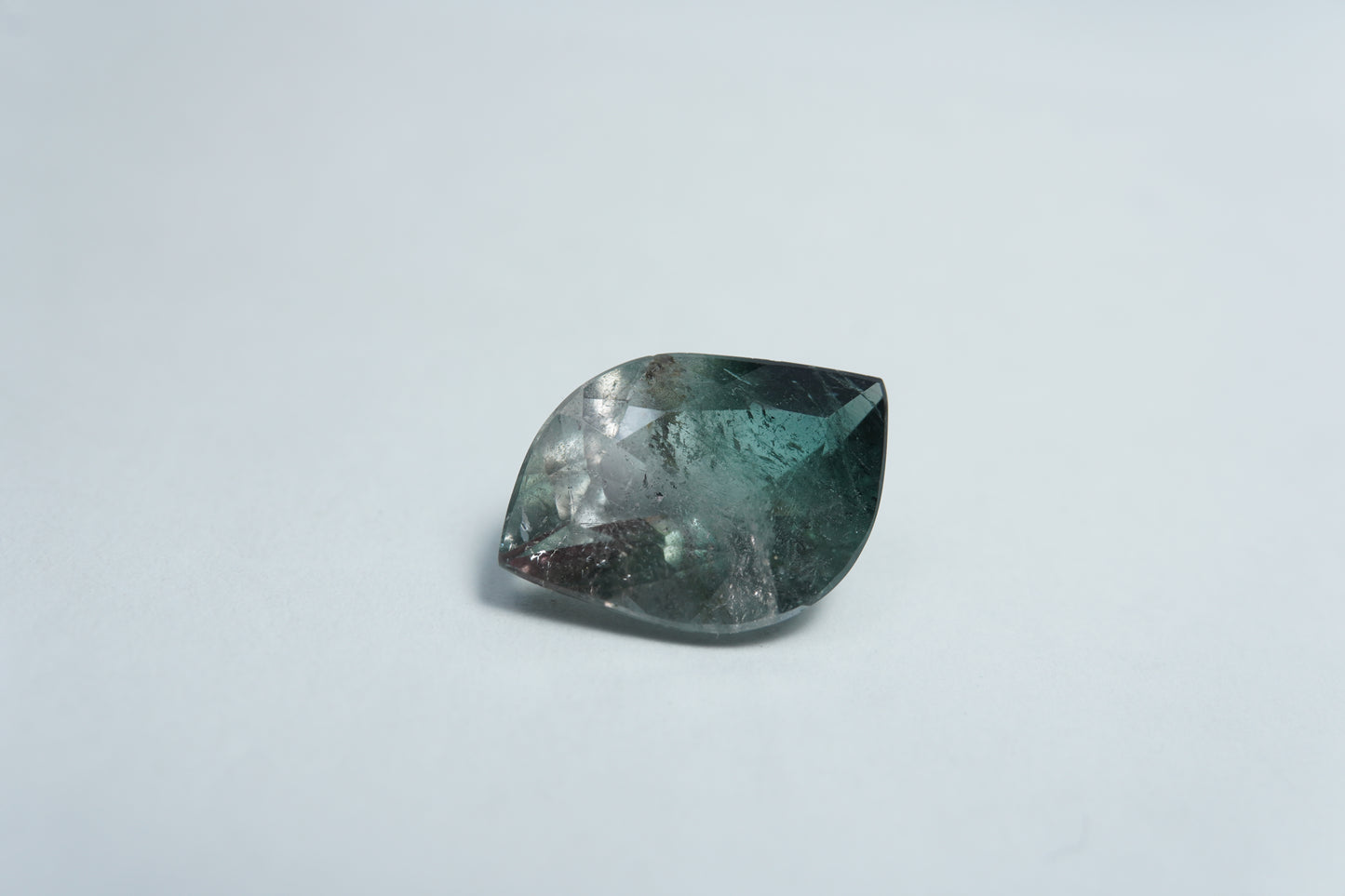 4.90ct Tourmaline bicolor 15x10mm