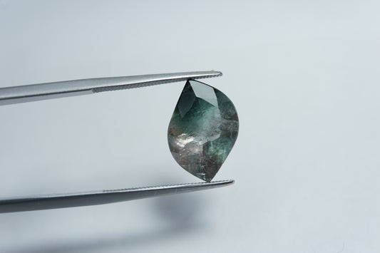4.90ct Turmalina bicolor 15x10mm