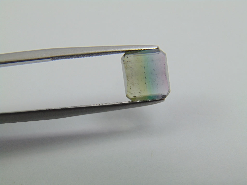 Turmalina Tricolor 3,15ct 8x7mm